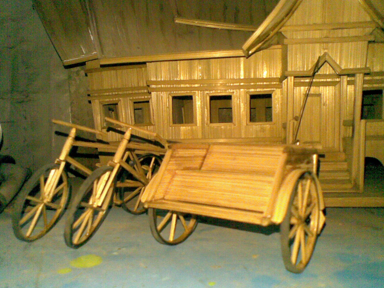 Galeri produk Miniatur bambu  kerajinan  bambu  